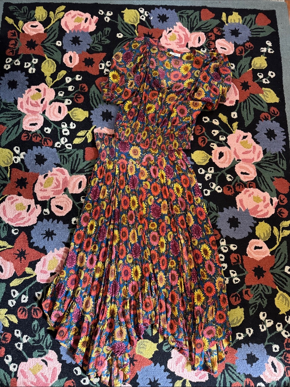 NATURAL LIFE Sunflower-Print shirt and skirt set in Yellow, Red, Pink and Blue
